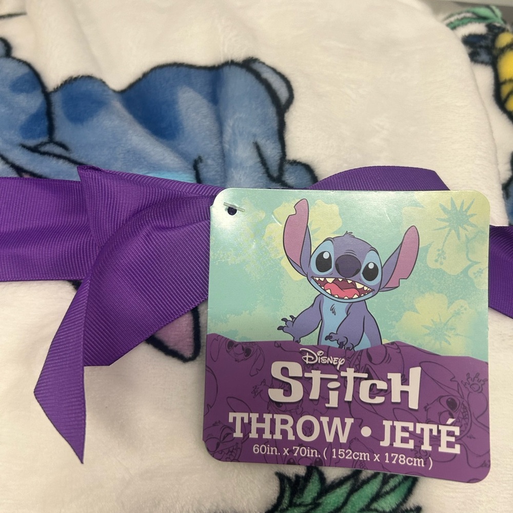Stitch throw